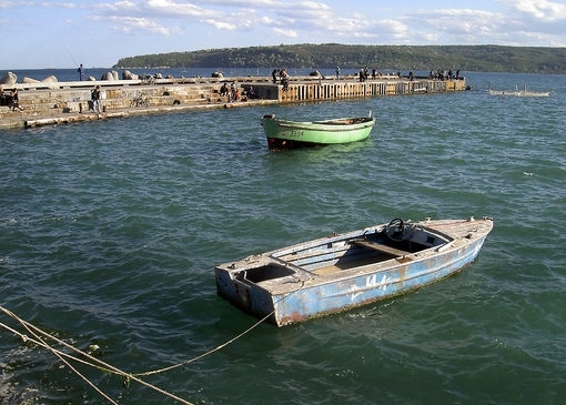 С обща церемония в 13 ч утре ще бъдат погребани