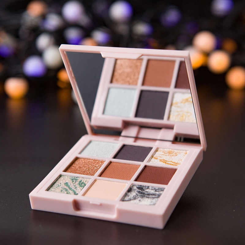 Сенките за очи са истинска находка за креативен грим