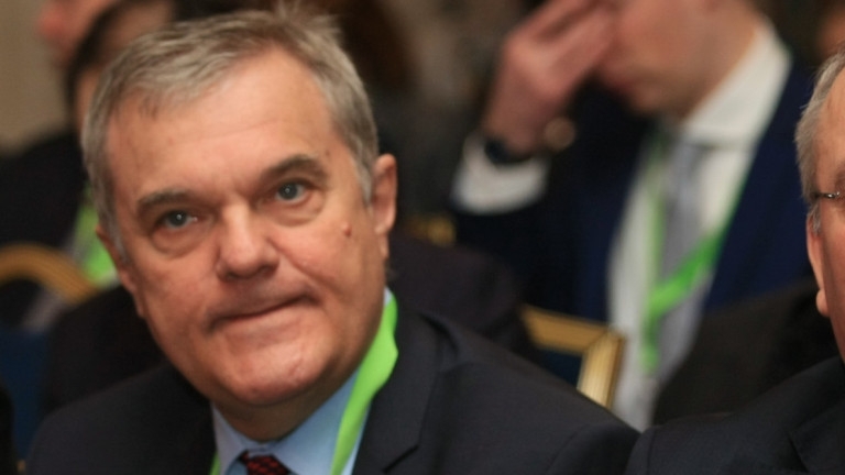 АБВ настоява за оставката на вътрешния министър Валентин Радев обяви