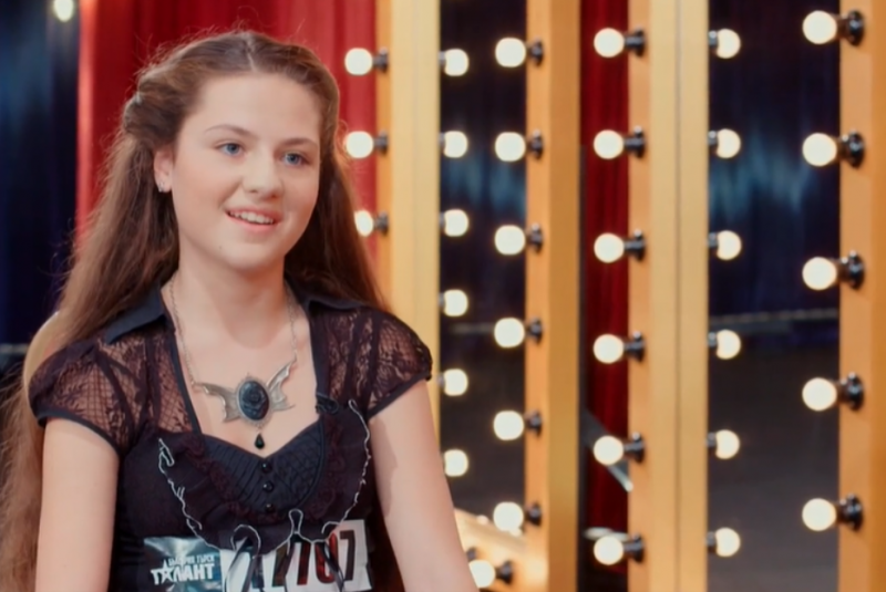 Момиче от Монтана впечатли с гласа си журито на България