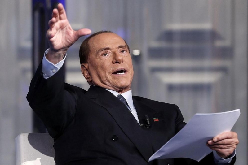 Бившият премиер и милиардер Силвио Берлускони ще дари 10 милиона