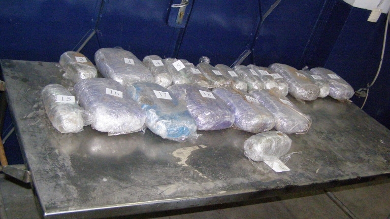 Близо 600 килограма марихуана е хваната от гранични служители на южния