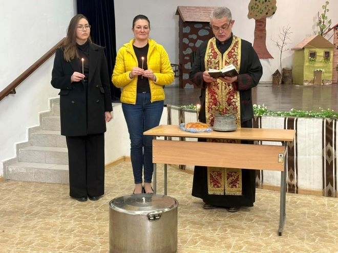 Курбан за здраве събра жители и гости на врачанското село Паволче /снимки/