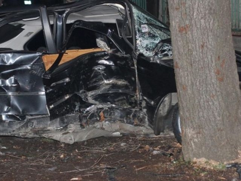 Доволно почерпен американец е катастрофирал в село Паскалевец съобщиха от областната дирекция