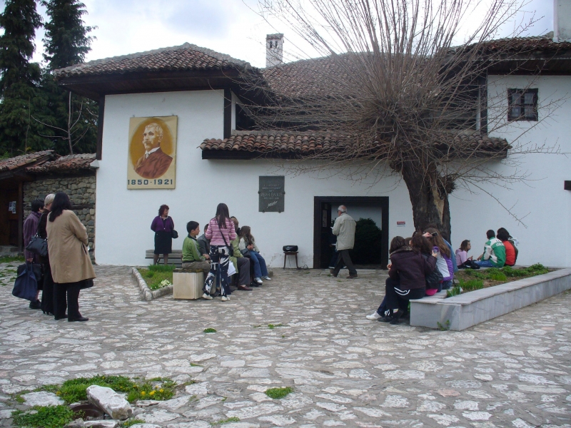 Документална изложба на Държавен архив Монтана гостува на къща музей Иван Вазов