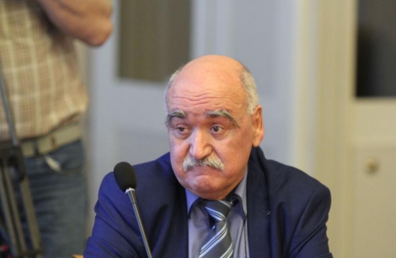 Управителят на здравната каса проф Камен Плочев ще бъде изслушан