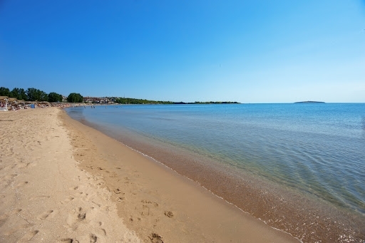 Месец преди началото на летния сезон десетки плажове по Южното