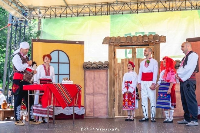 Жители и гости на Враца бяха част от Северняшката сватба /снимки/