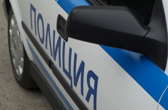 Полицаи заловиха крадец на бидон във Вършец съобщиха от МВР