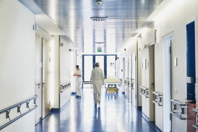 54 годишен мъж е задържан за грубо нарушаване на обществения ред отправени обиди ругатни