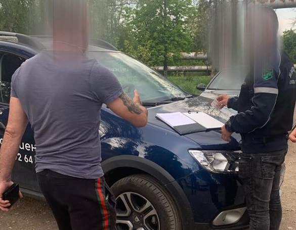 При проверка на Инспектората бе установено лице което изхвърля нерегламентирано