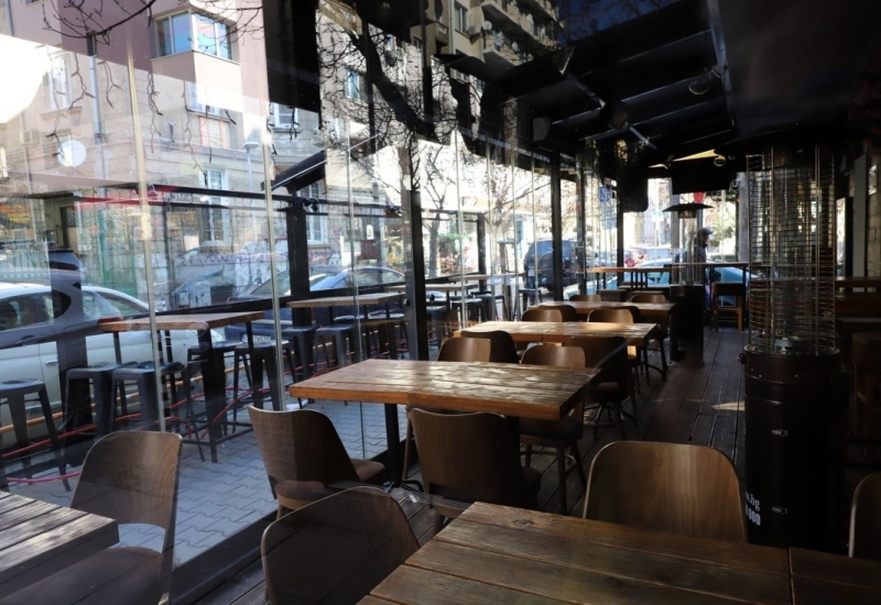 Засега само 15 от заведенията в България са фалирали и