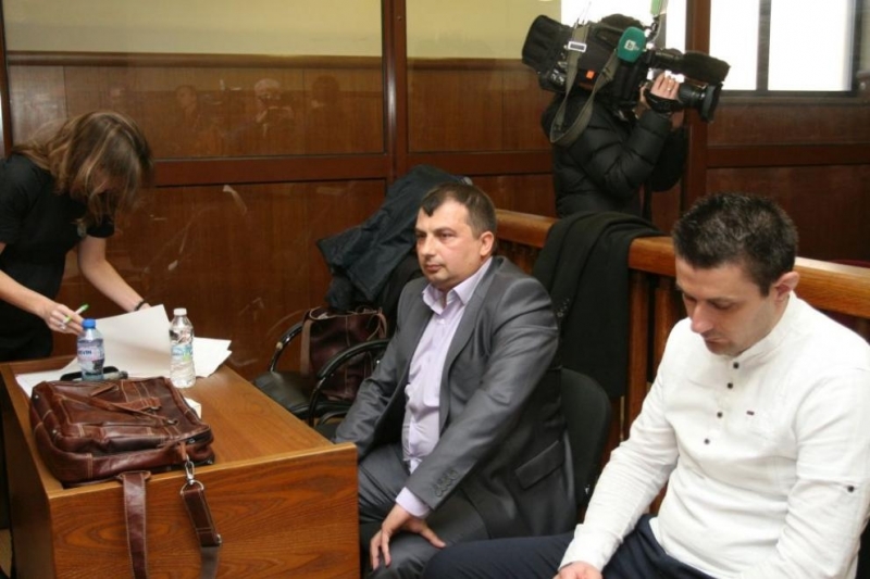 Две години и половина лишаване от свобода постанови Окръжният съд в