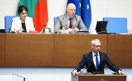 Премиерът Николай Денков категорично отрече да е правил договорки с