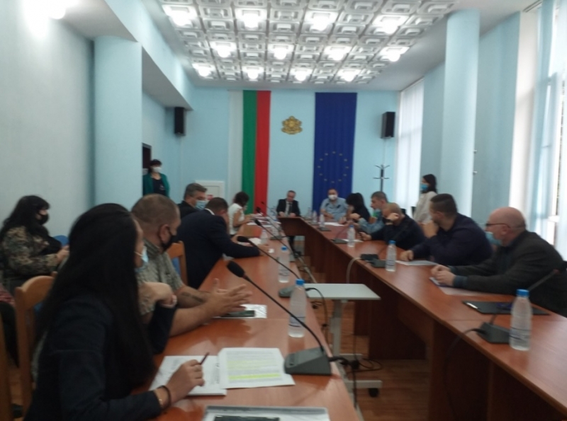 По малко от 20 минути продължиха консултациите за определяне състава на