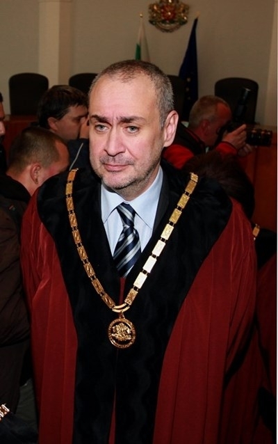 Лично Никола Филчев атакува грозно Борис Велчев Най рано на 10 юли