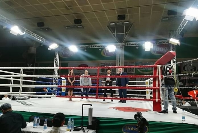 Кикбоксьорът от СК Кикбокс Козлодуй Богдан Никифоров загуби по време