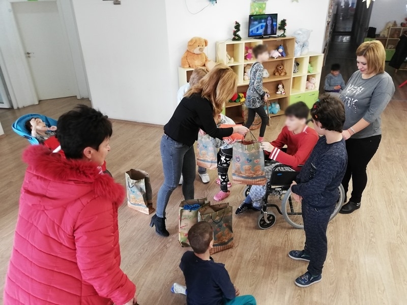 За четвърта поредна година Фондация Тавита България зарадва с коледни