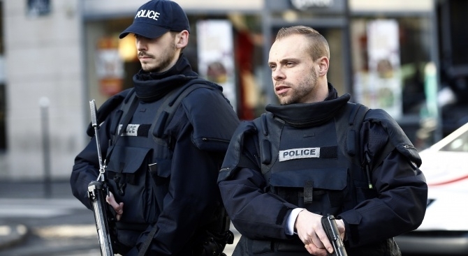 Във Франция ще бъде създадена специална антитерористична прокуратура и нови