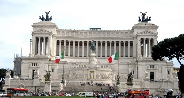 Управляващото в Италия Движение Пет звезди ДПЗ бе разтърсено от