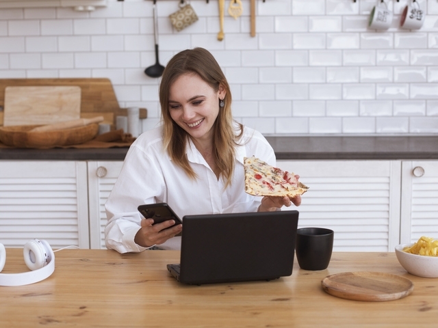 Единственият човек с когото ще прекараш целия си живот си