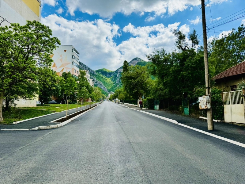 Напълно обновена е най-голямата улица в квартал “Младост във Враца