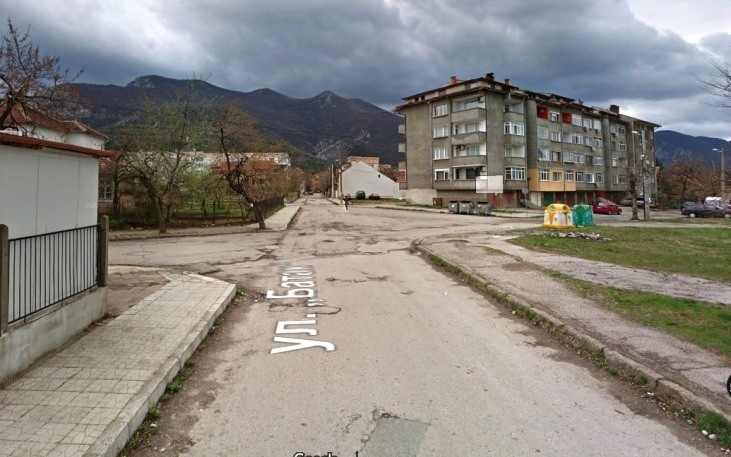 Строителни дейности затварят временно част от ул Хан Аспарух съобщиха