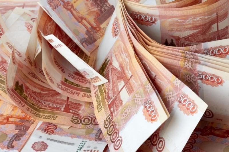 Руската рубла достигна тази сутрин стойност от над 60 рубли