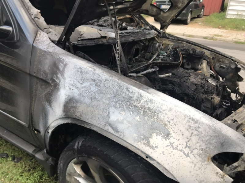 Късо съединение съсипа кола в Монтанско съобщиха от полицията Инцидентът е