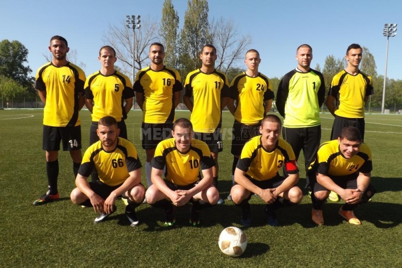 Абсолютният дебютант Ботевъ Брусен победи с 3 0 своя основен конкурент