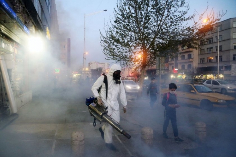 Министерството на здравеопазването на Иран информира че 113 души са