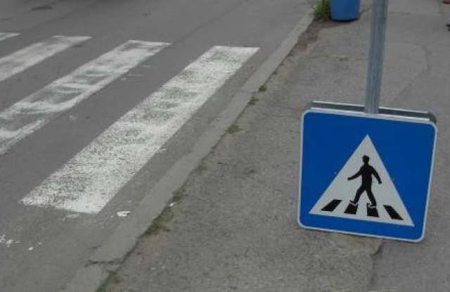 Пешеходец загина вчера вечерта след като бе блъснат от лек