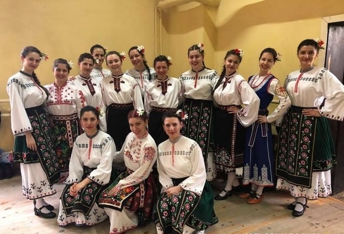 Козлодуйската танцова школа Цветков грабна втора награда по време на