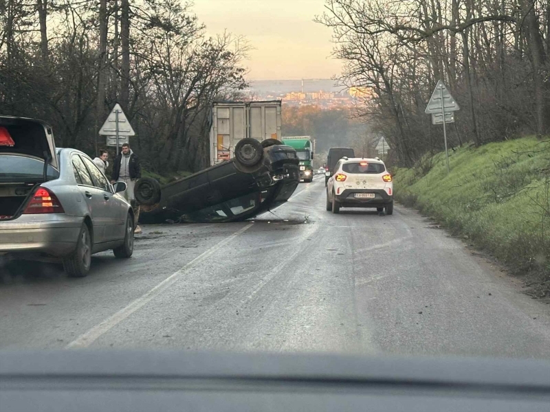 Зрелищна катастрофа е станала във Врачанско научи агенция BulNews Пътният