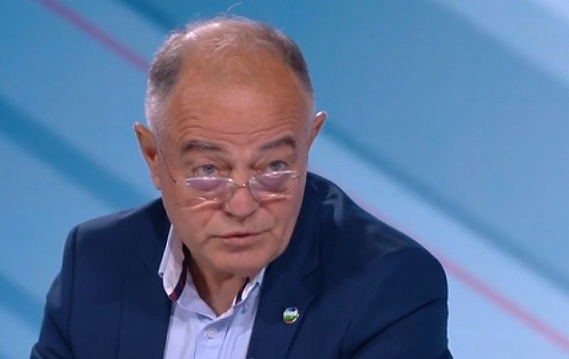 На златните кюлчета заснети в чекмеджето на Бойко Борисов е