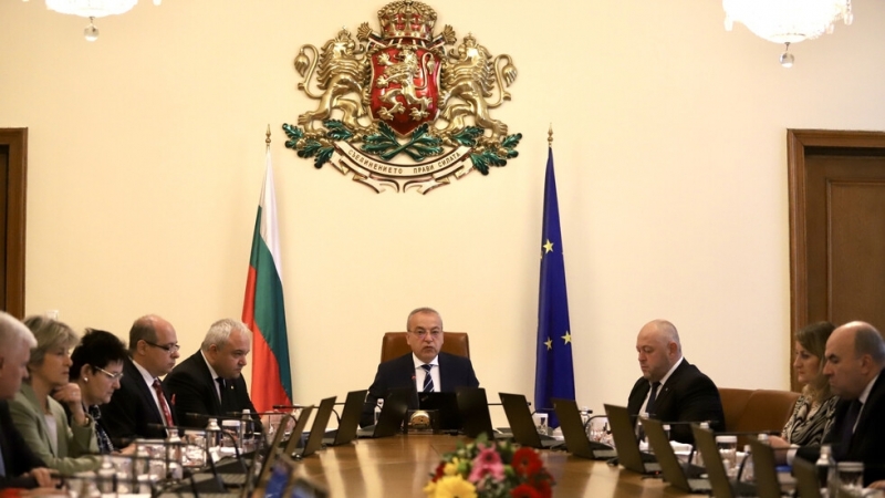 С указ на президента Румен Радев Николай Милков е освободен