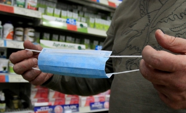 За новата учебна година всички ученици в Гърция ще получат