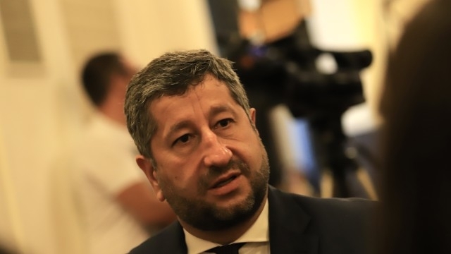 До 20 август главният прокурор да внесе за разглеждане в