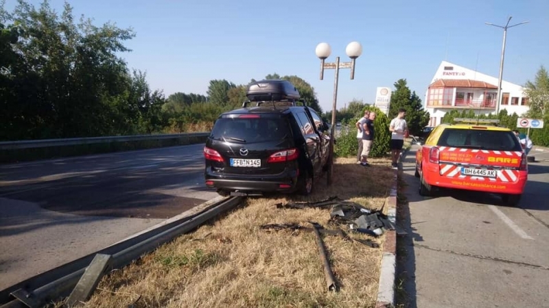 Зрелищна катастрофа е станала край Видин вчера научи BulNews bg Кола