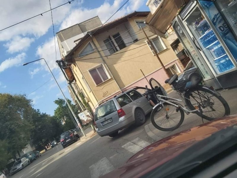 Неграмотното паркиране във Видин все още е на мода в