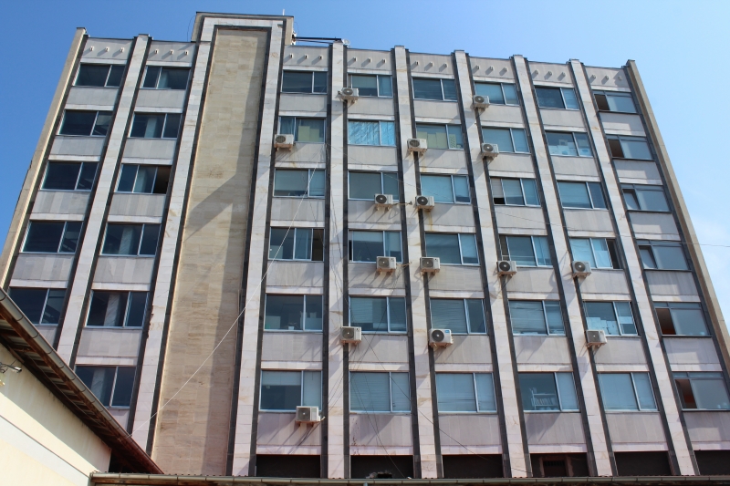 Ремонтират сградата на общината в Бяла Слатина /снимки/