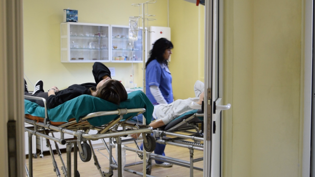 Тийнейджър от черногорския град Рожае се е опитал да отрови