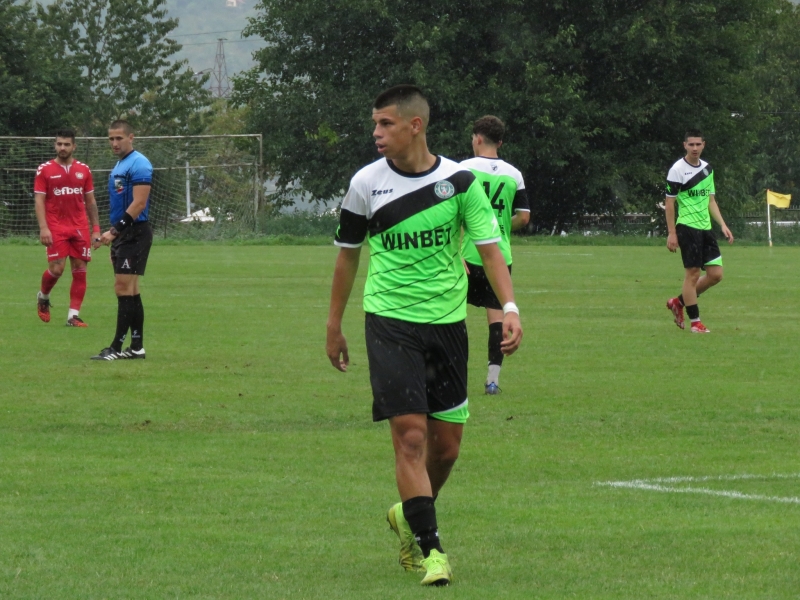 Дублиращият отбор на Ботев Враца загуби с 2 4 домакинството си