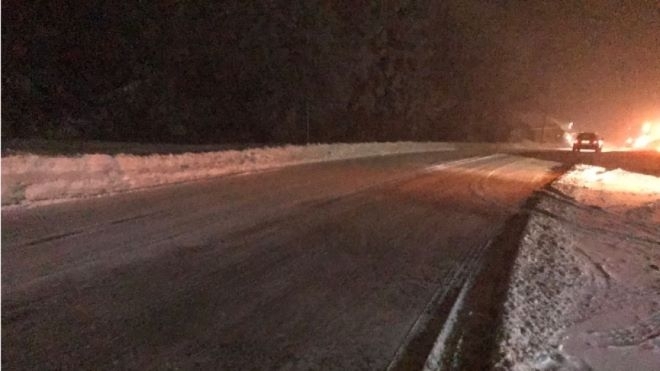 Сняг валя тази нощ на прохода Петрохан научи BulNews Пътищата