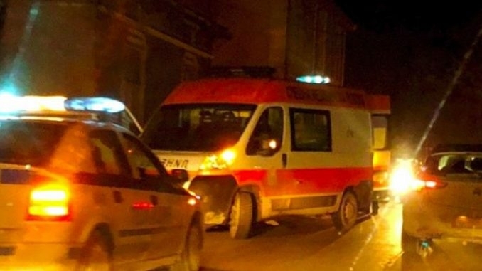 Млад мъж изплаши жители и гости на Благоевград Той вдигна