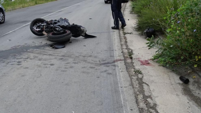 Тийнейджър е катастрофирал с мотор край Козлодуй, съобщиха от пресцентъра