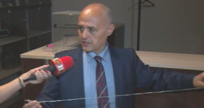 Предколедното пазаруване на украса и подаръци за празниците започна Държавната