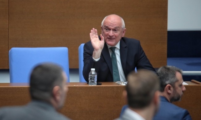 Нямам план Б това е казал пред БНТ служебният