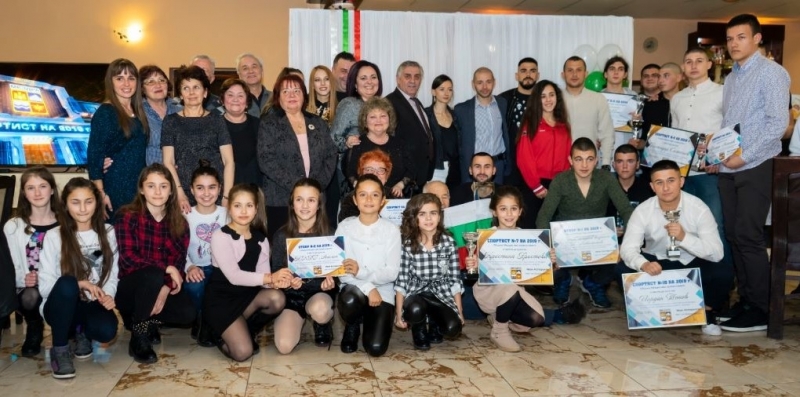 Ясни са номинираните за „Спортист на годината“ на община Мездра за 2021 г.