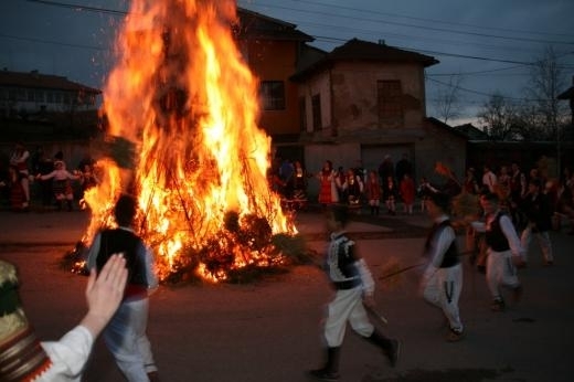 Ансамбъл за изворен фолклор Гушанци при Народно читалище Развитие